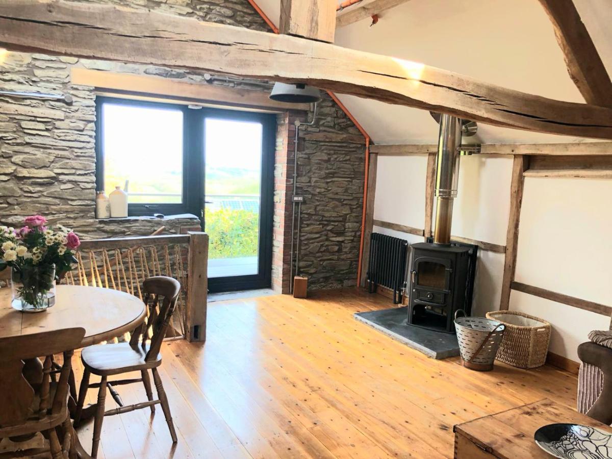 Hay Barn, Penrheol Farm, Unique Barn Conversion Builth Wells Exteriér fotografie